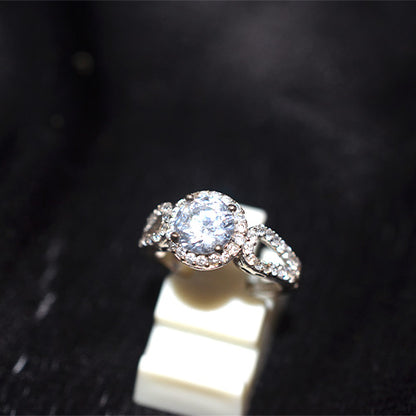 925 Sterling Silver Cubic Zirconia Halo Split Shank Ring