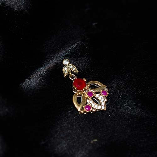 6 Carat Gold Plated Ruby Floral Motif Pendant