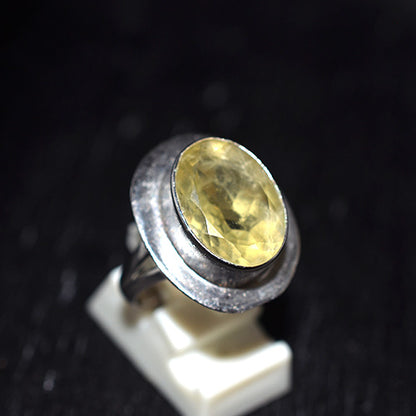 925 Sterling Silver Oval Lemon Quartz Flared Bezel Ring