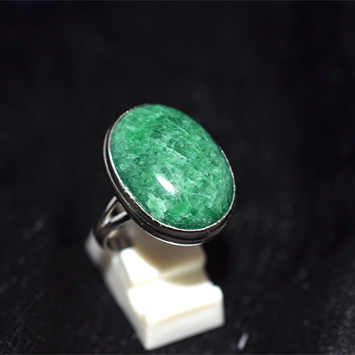 925 Sterling Silver Green Fuchsite Oval Ring