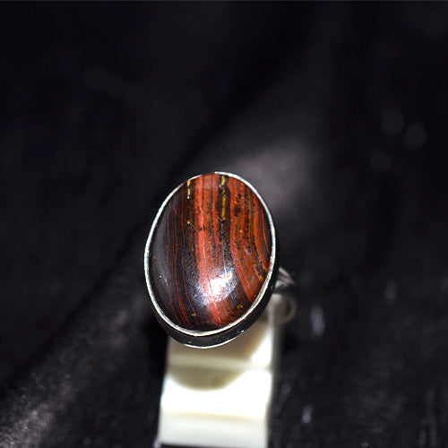 925 Sterling Silver Red Tiger Iron Oval Ring