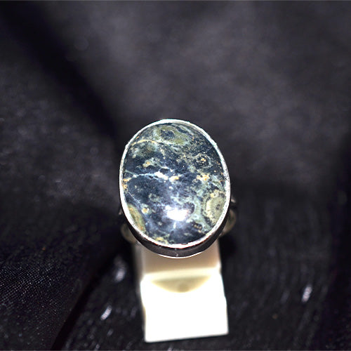 925 Sterling Silver Oval Mottled Serpentine Ring