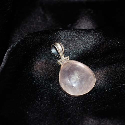 925 Sterling Silver Rose Quartz Teardrop Pendant