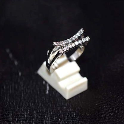 925 Sterling Silver Cubic Zirconia Crossover Ring