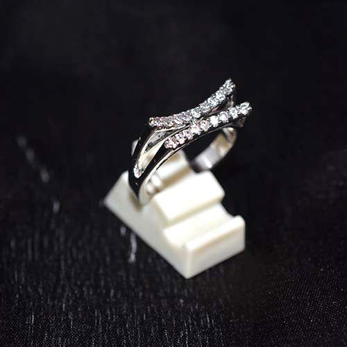 925 Sterling Silver Cubic Zirconia Crossover Ring