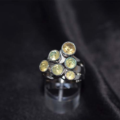 925 Sterling Silver Peridot Pyramid Cluster Ring
