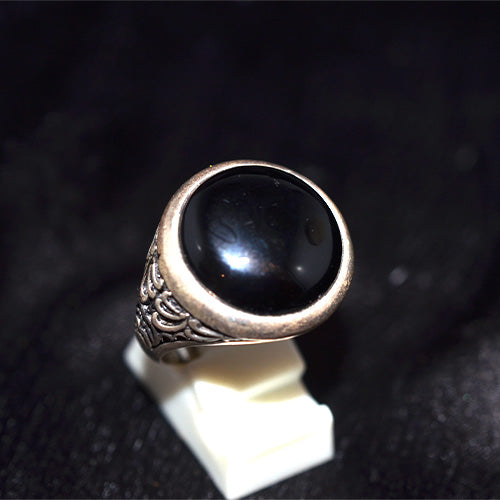 925 Sterling Silver Turkish Black Onyx Round Engraved Ring