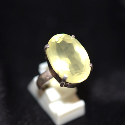925 Sterling Silver Oval Lemon Quartz Prong Set Ring