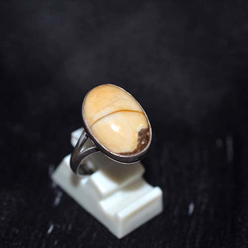 925 Sterling Silver Cream Jasper Oval Ring
