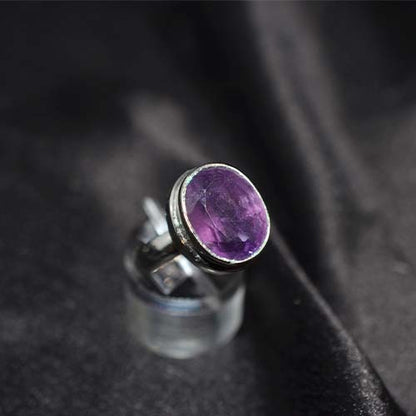 925 Sterling Silver Amethyst Oval Bezel Ring