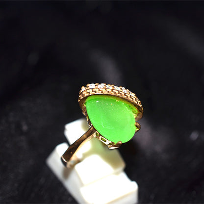 6 Carat Gold Plated Turkish Green Onyx Pear Motif Ring