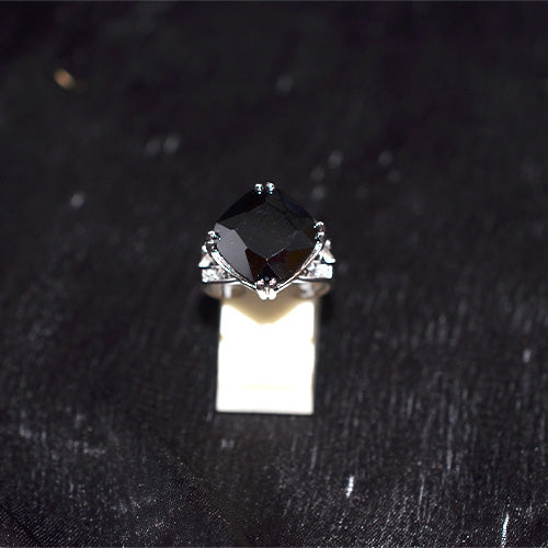 925 Sterling Silver Cushion-Cut Black Onyx with Crystal Split Shank Ring