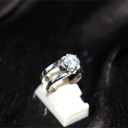 925 Sterling Silver Cubic Zirconia Floral Solitaire Ring