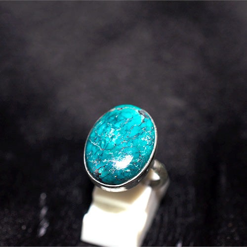 925 Sterling Silver Oval Veined Turquoise Ring