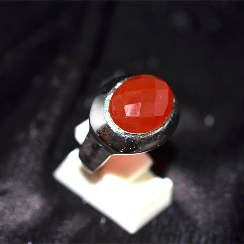 925 Sterling Silver Round Faceted Carnelian Ring with Bold Bezel Setting