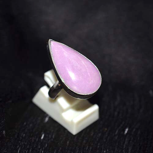 925 Sterling Silver Phosphosiderite Elongated Teardrop Ring