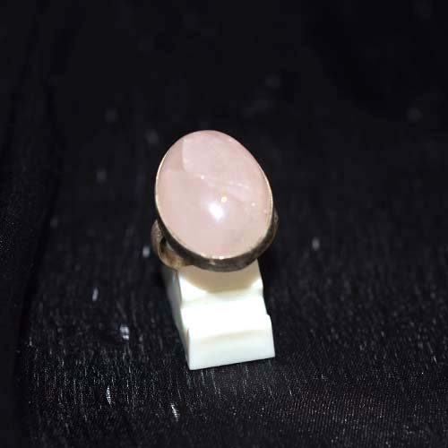 925 Sterling Silver Oval Rose Quartz Ring
