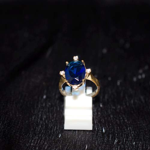 6 Carat Gold Plated Blue Oval Prong Setting Ring