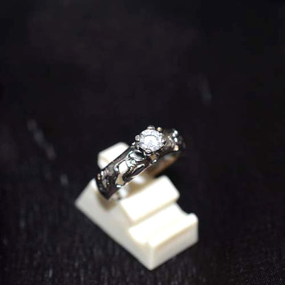 925 Sterling Silver Cubic Zirconia Vine Pattern Ring