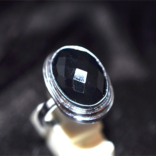 925 Sterling Silver Faceted Black Onyx Oval Ring