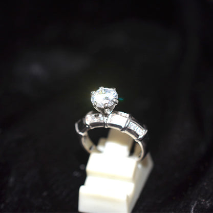 925 Sterling Silver Classic Cubic Zirconia Solitaire Ring