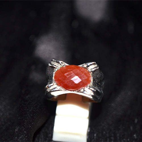 925 Sterling Silver Faceted Carnelian Ring with Stylized Prong Setting