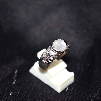 925 Sterling Silver Rainbow Moonstone Ornate Scrollwork Band Ring