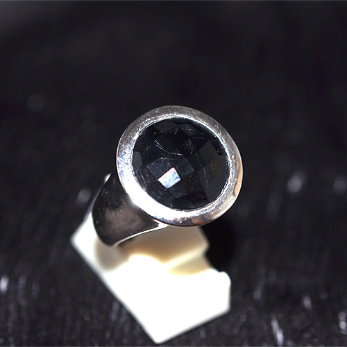 925 Sterling Silver Round Black Onyx Wide Bezel Ring