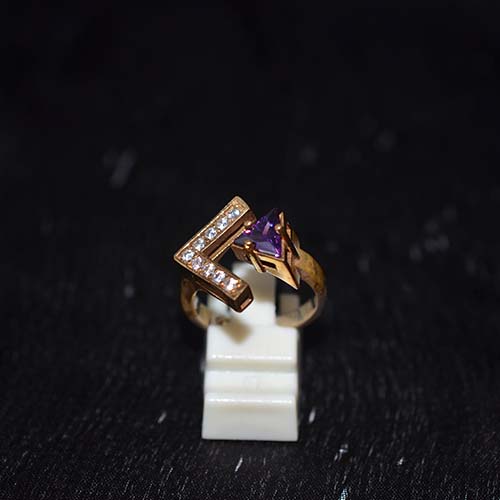 6 Carat Gold Plated Amethyst Triangle Geometric Ring