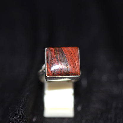 925 Sterling Silver Tiger Iron Rhombus Cut Ring