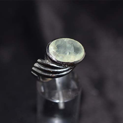925 Sterling Silver Faceted Light Green Round Ring