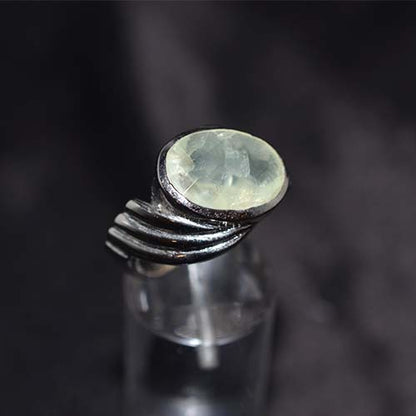 925 Sterling Silver Faceted Light Green Round Ring