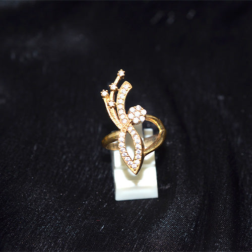 6 Carat Gold Plated Marquise Crystal Leaf Motif Ring