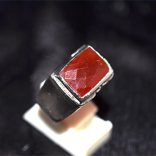 925 Sterling Silver Rectangular Carnelian Signet Ring with Wide Shank