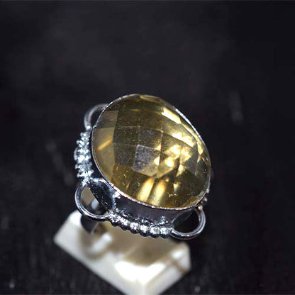 925 Sterling Silver Oval Lemon Quartz Ornate Setting Ring