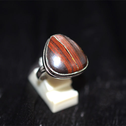 925 Sterling Silver Red Tiger Iron Soft Shield Ring