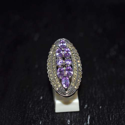 925 Sterling Silver Amethyst and Marcasite Oval Cluster Ring