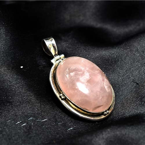 925 Sterling Silver Oval Rose Quartz Pendant