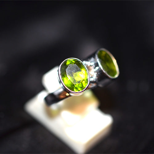 925 Sterling Silver Double Peridot Open Ring