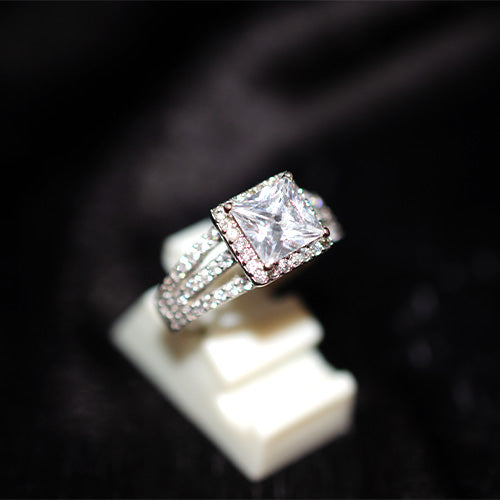925 Sterling Silver Square Halo Cubic Zirconia Split Shank Ring