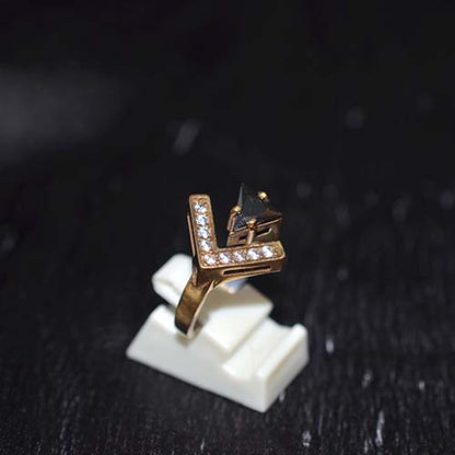 6 Carat Gold Plated Black Princess Geometric Ring