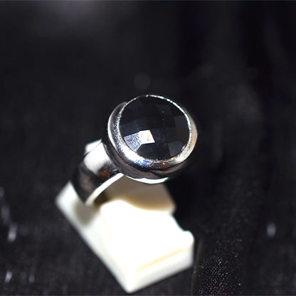 925 Sterling Silver Round Black Onyx Domed Bezel Ring