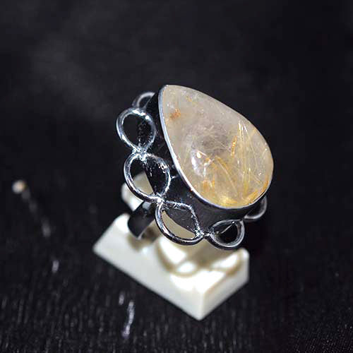 925 Sterling Silver Pear-Shaped Rutilated Quartz Scalloped Ring