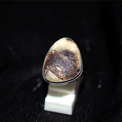 925 Sterling Silver Oval Bicolor Fossil Agate Ring