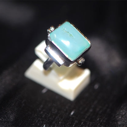 925 Sterling Silver Rectangle Chrysoprase Ring with Stepped Setting