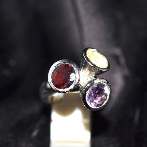 925 Sterling Silver Garnet Amethyst and Citrine Tripod Ring