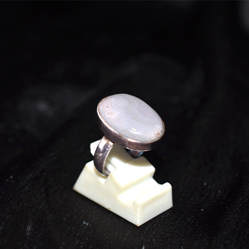 925 Sterling Silver Oval Grey Agate Cabochon Ring