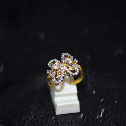 6 Carat Gold Plated Bow Motif Cubic Zirconia Ring