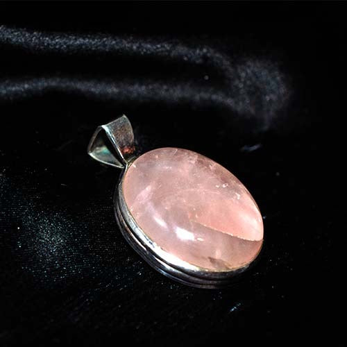 925 Sterling Silver Rose Quartz Oval Pendant