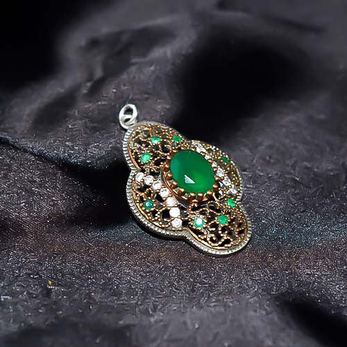 925 Sterling Silver Green Onyx and White Crystal Filigree Pendant